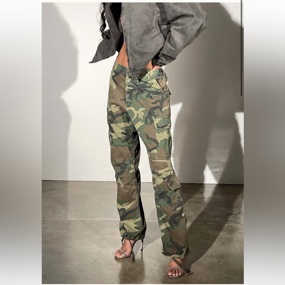 NWT Local European Camo Cargo Pants in M/L